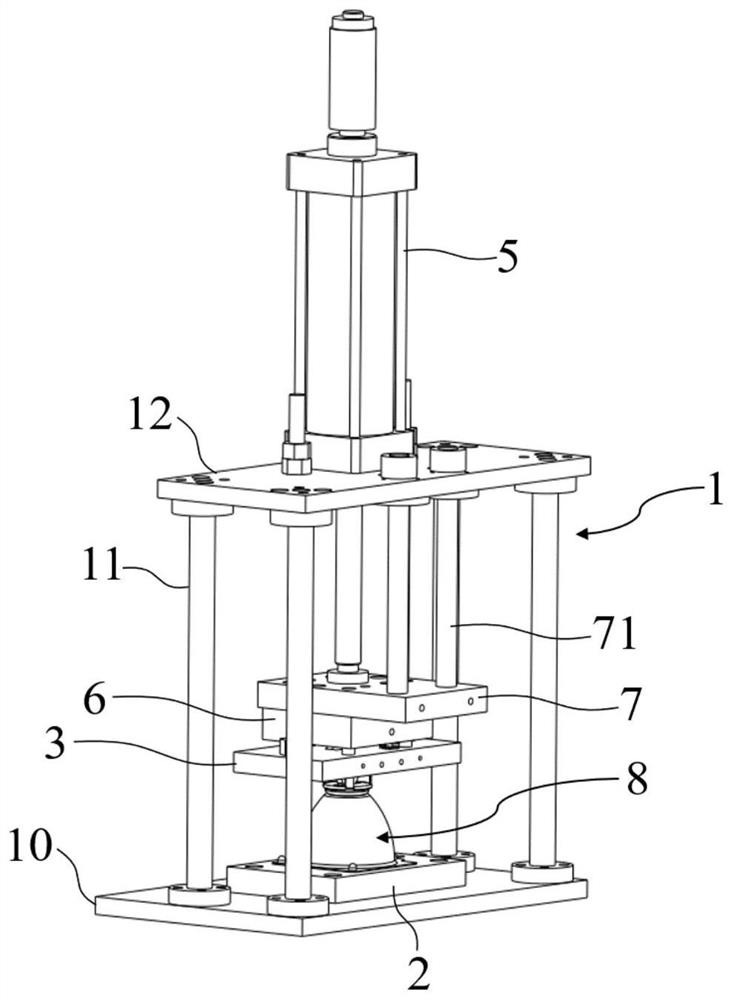 Lamp holder reflective bowl assembling device and assembling method