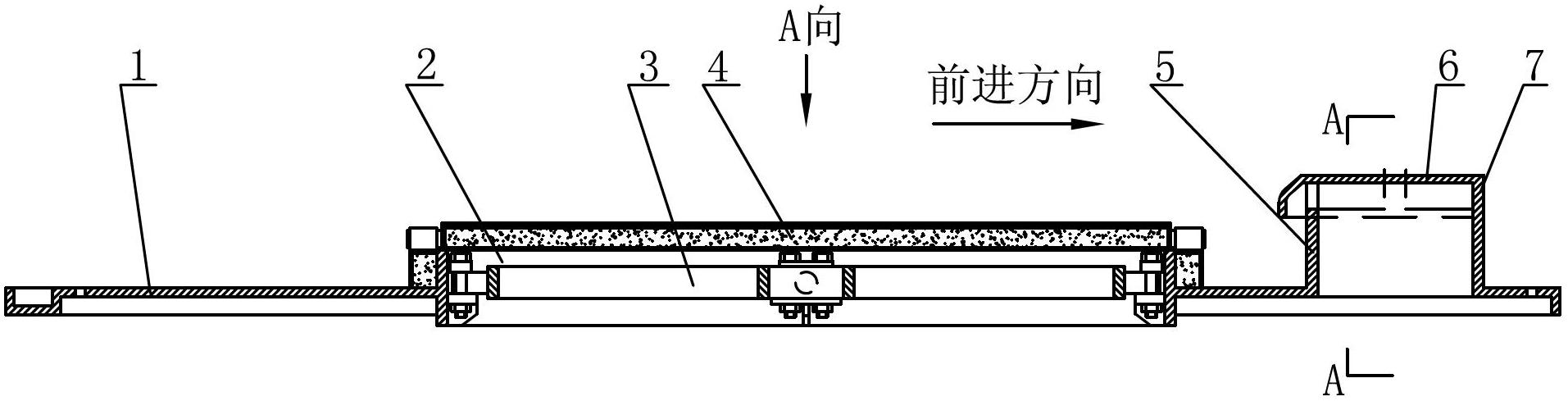Upper cover of mixing and transporting device for high-flowability asphalt mixture