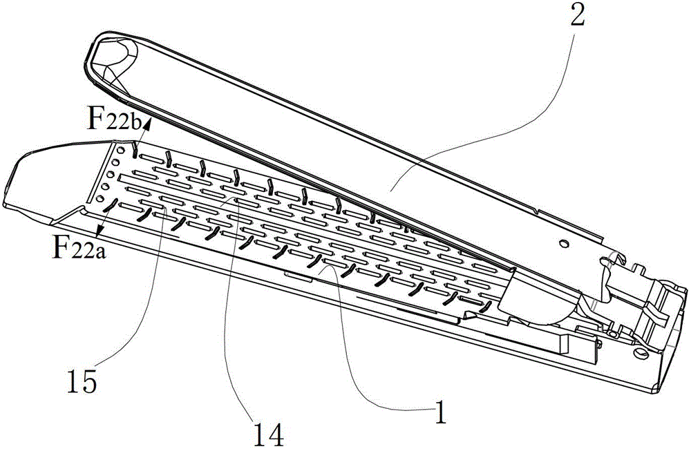 Tissue clamping part of linear cutting stapler and its staple cartridge seat