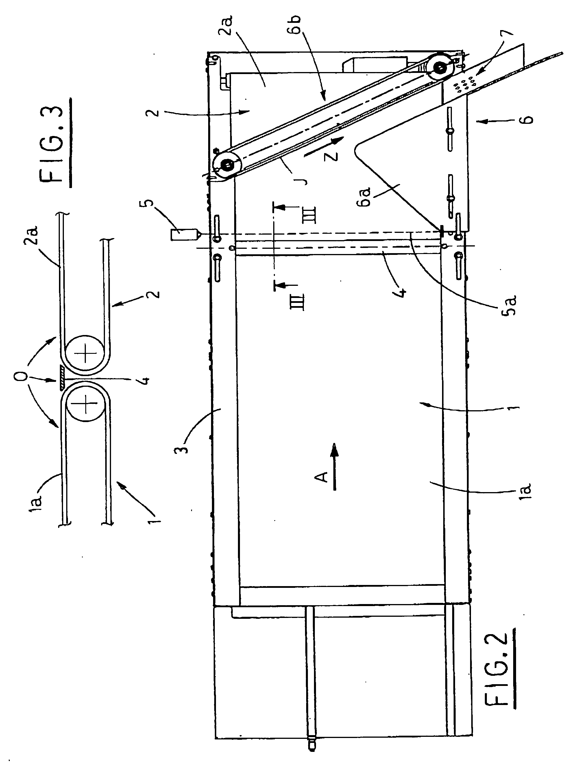 Device for conveying and arranging cylindrical elements, such as bottles, in a row