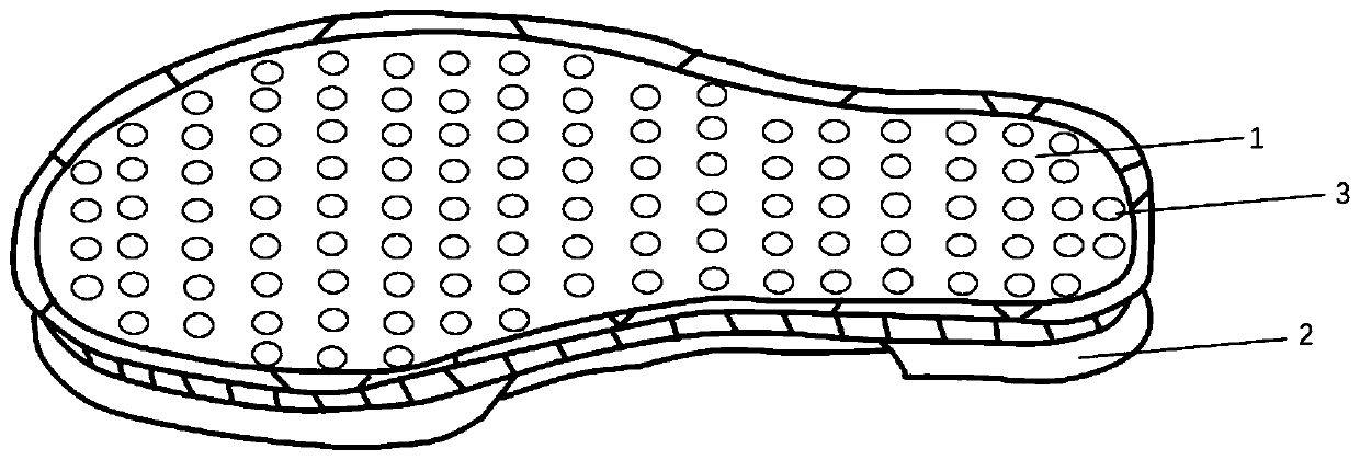 Shoe with negative poisson's ratio effect and design method thereof