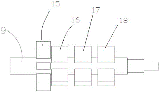 A tea deblocking and screening machine