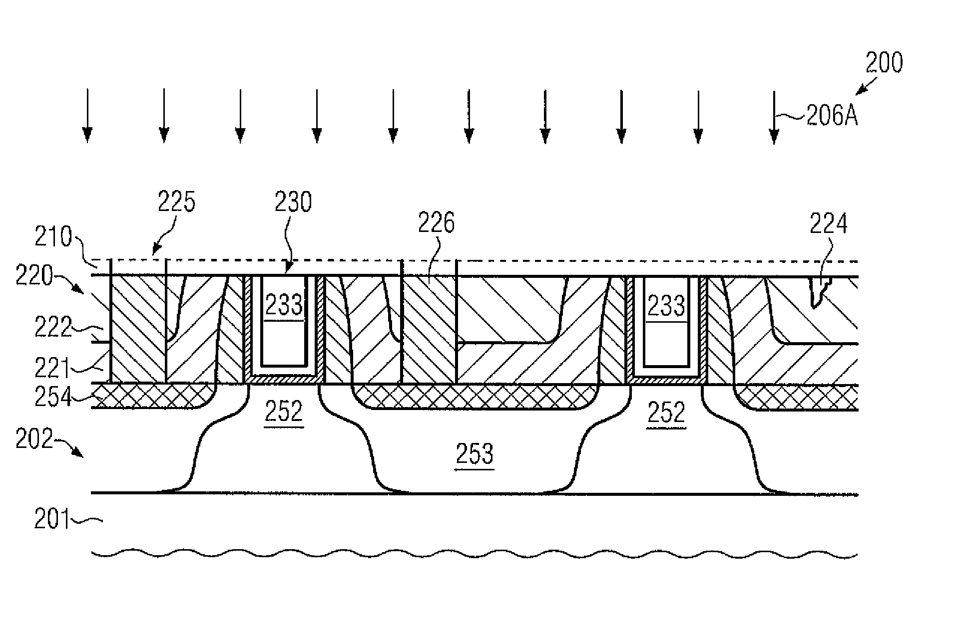 Reduced defectivity in contacts of a semiconductor device comprising replacement gate electrode structures by using an intermediate cap layer