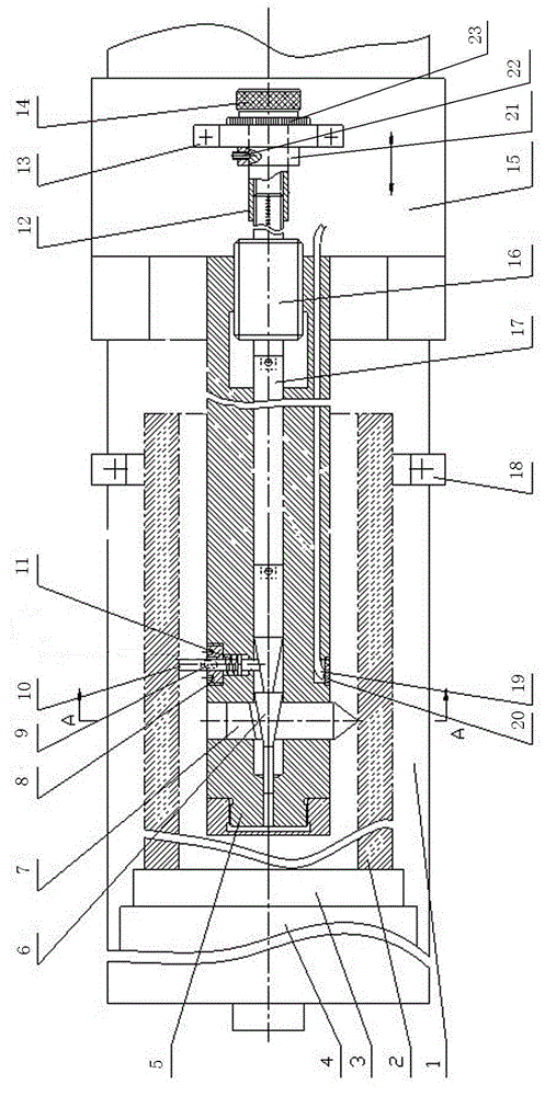 Cylindrical deep hole boring device with auxiliary supporting