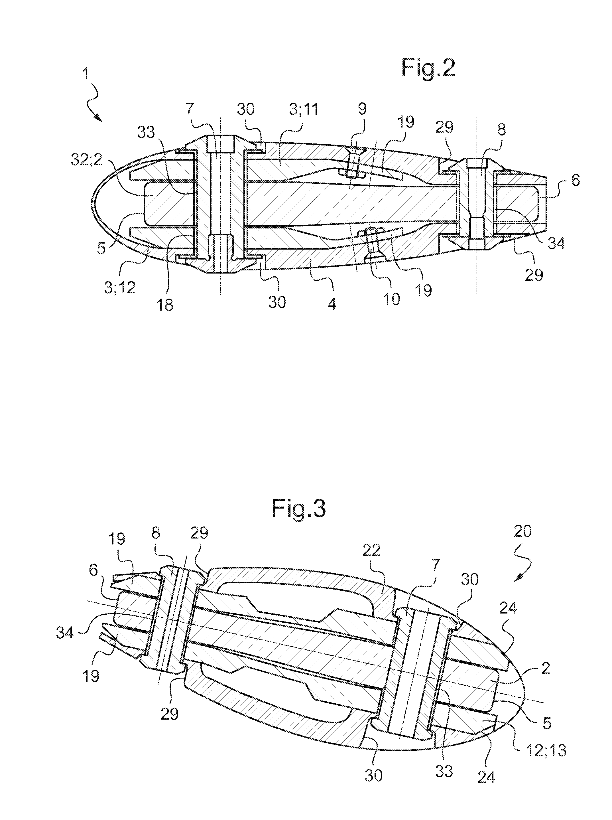 Airfoil blade of a bearingless rotor of a helicopter