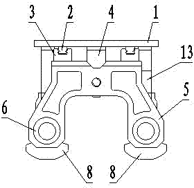 Fed and discharged material clamping device in engine crankshaft machining