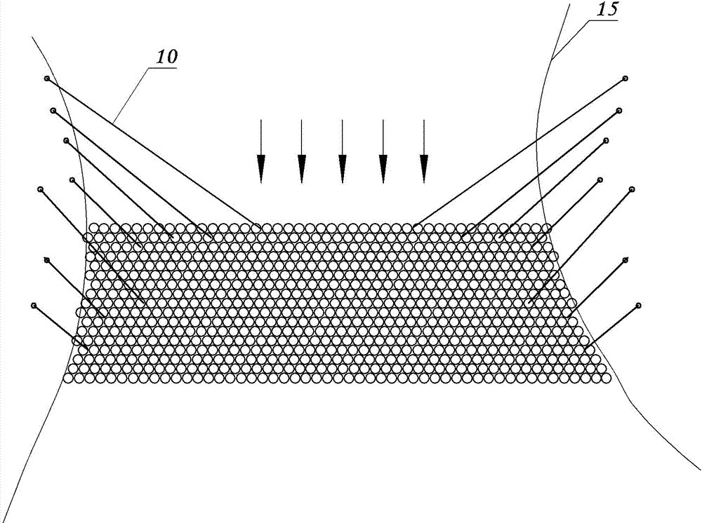 Soil-retaining dam and construction method thereof