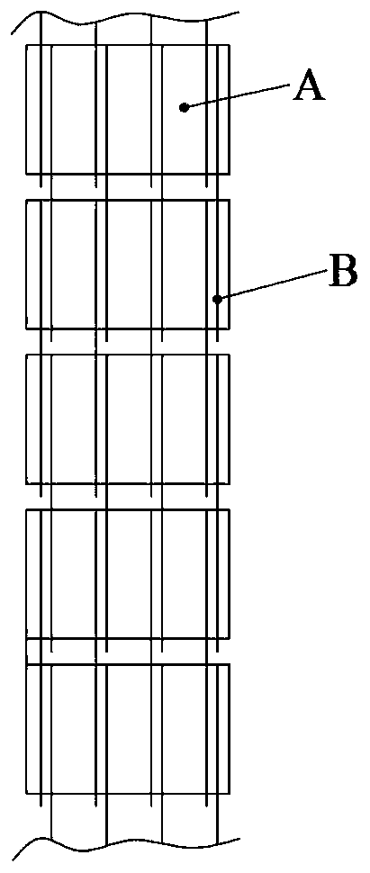 Two-stage welding type IBC solar cell string welding device and welding method thereof