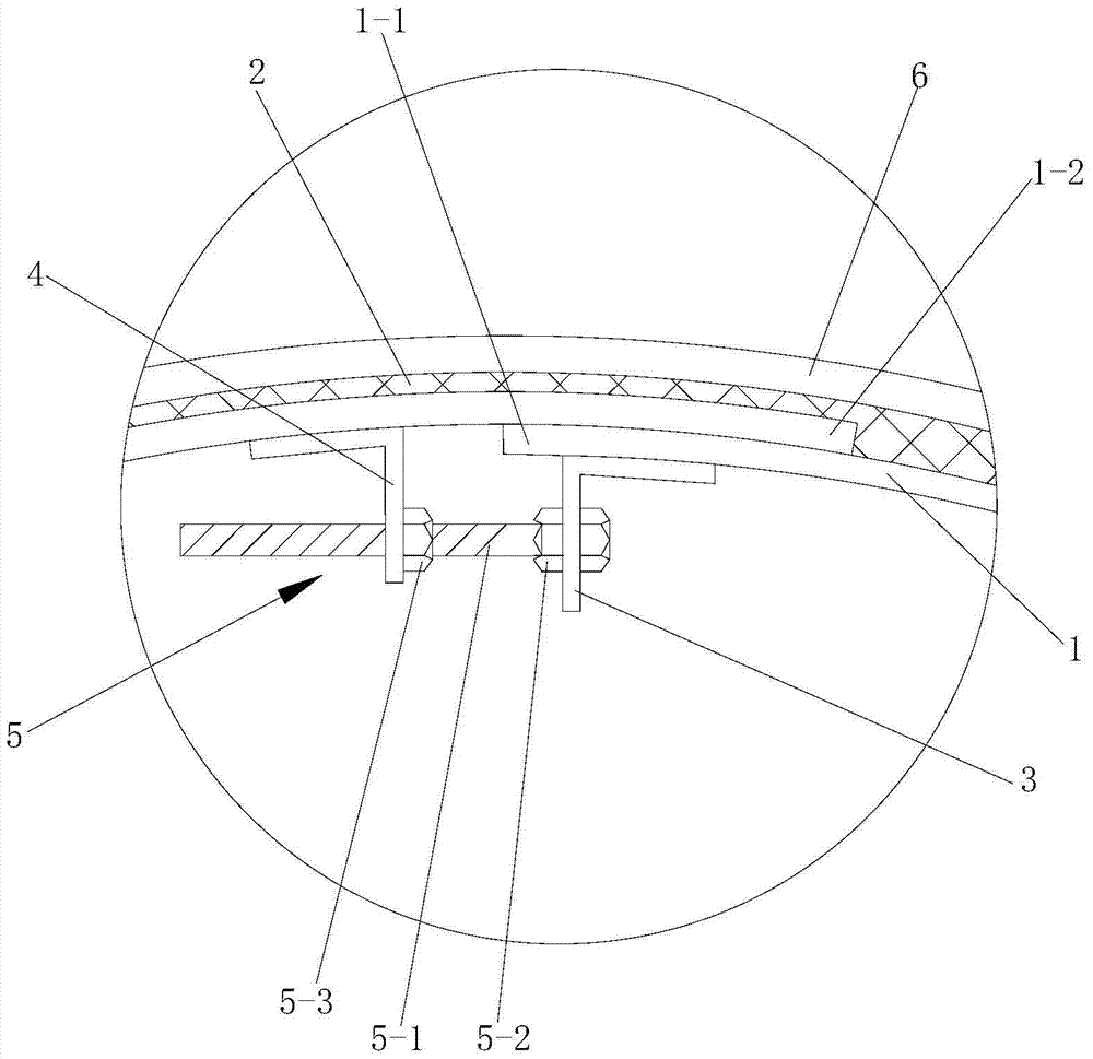 Structure and method of repairing corrugated steel pipe culvert by using expanded annular steel belt