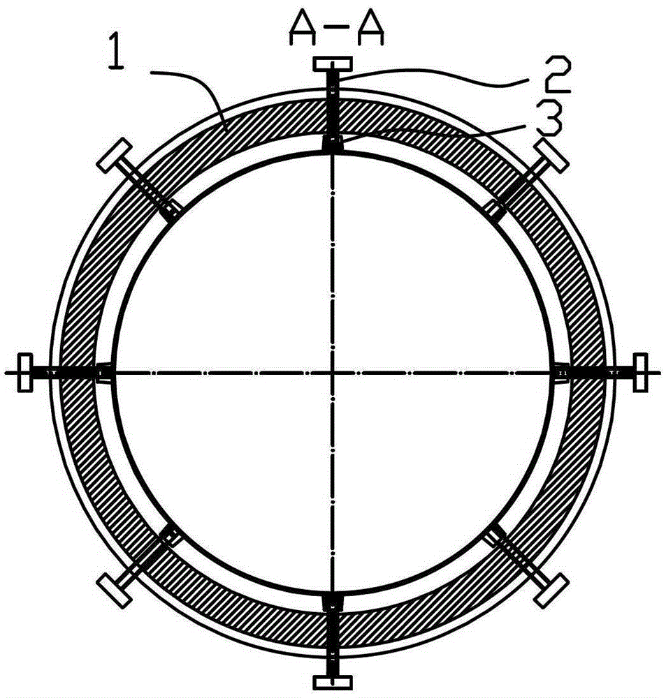 An external support welding tool for the connection nozzle of the shielding cylinder and its application method