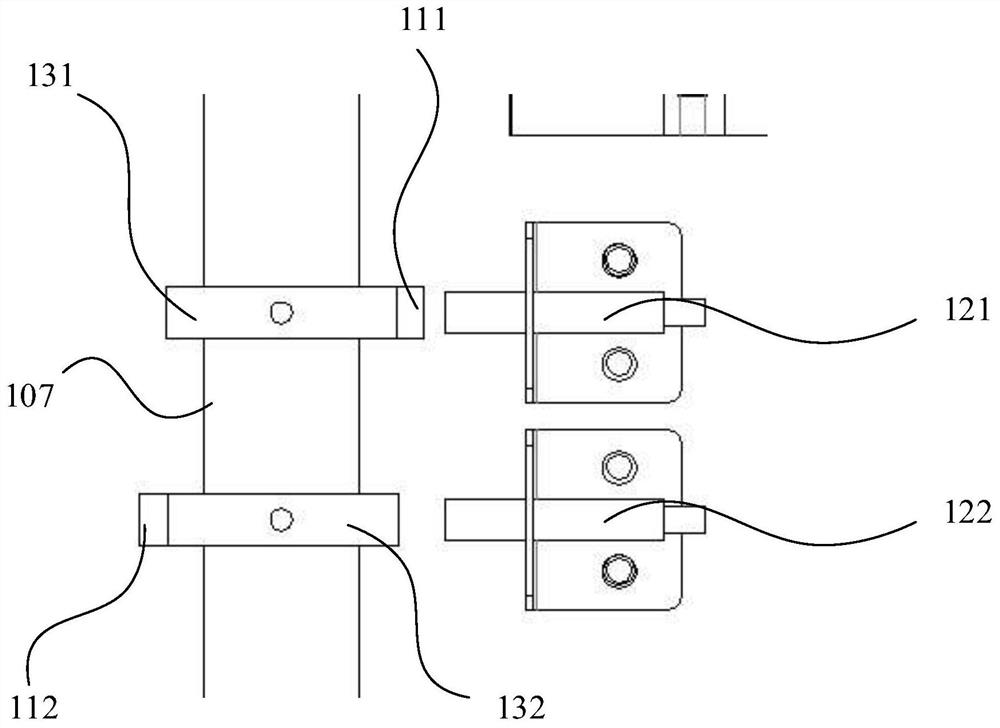 Shuttle-type battery replacing equipment and battery replacing station comprising same