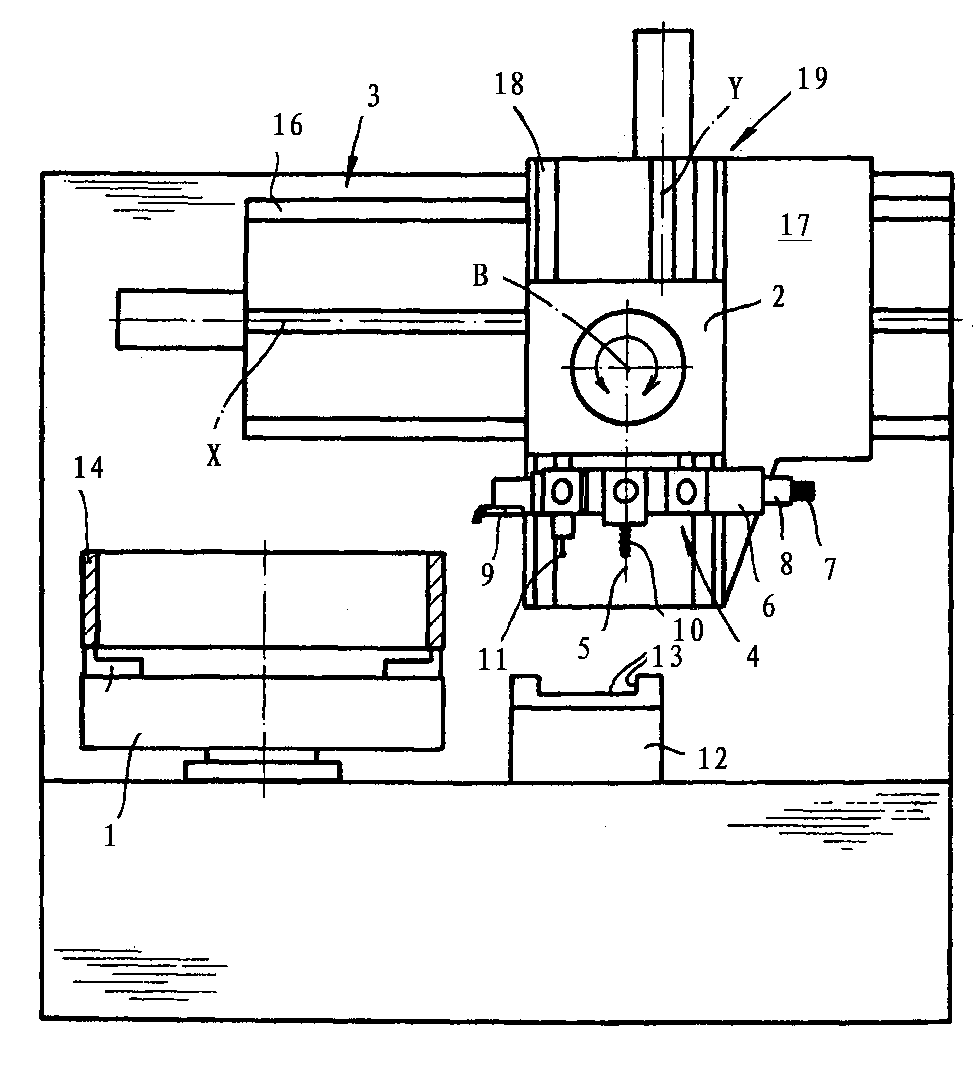 Device for performing fine machining on annular workpiece