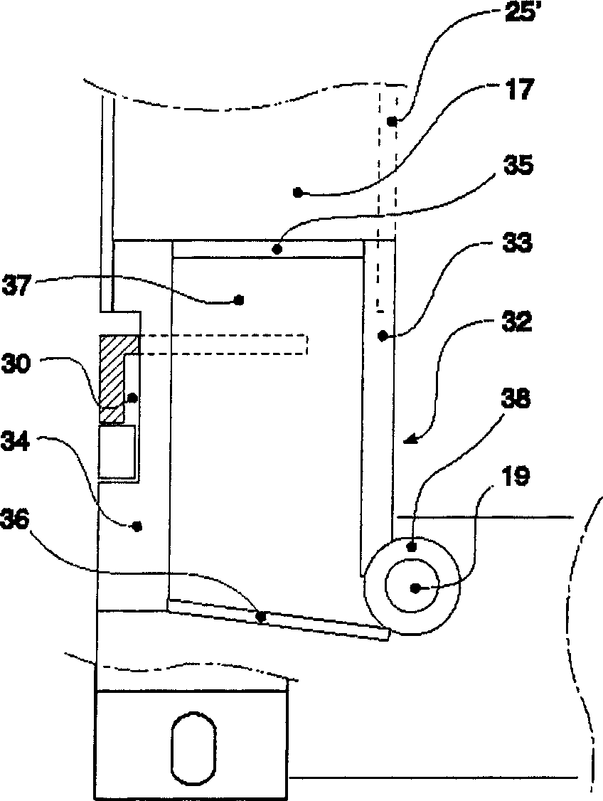 Hinge for collapsible flatrack