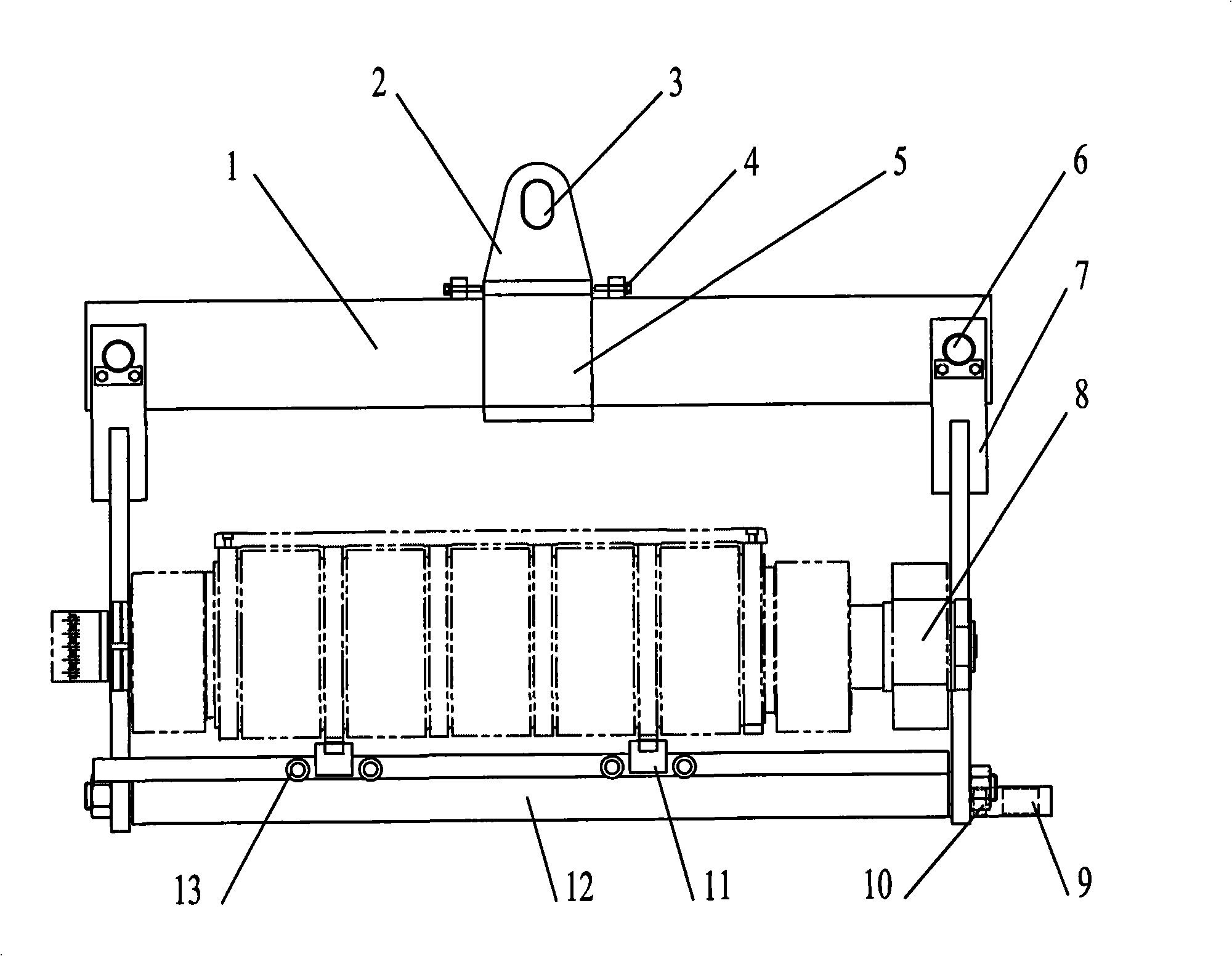 Upper back-up roll extractor of cluster roll