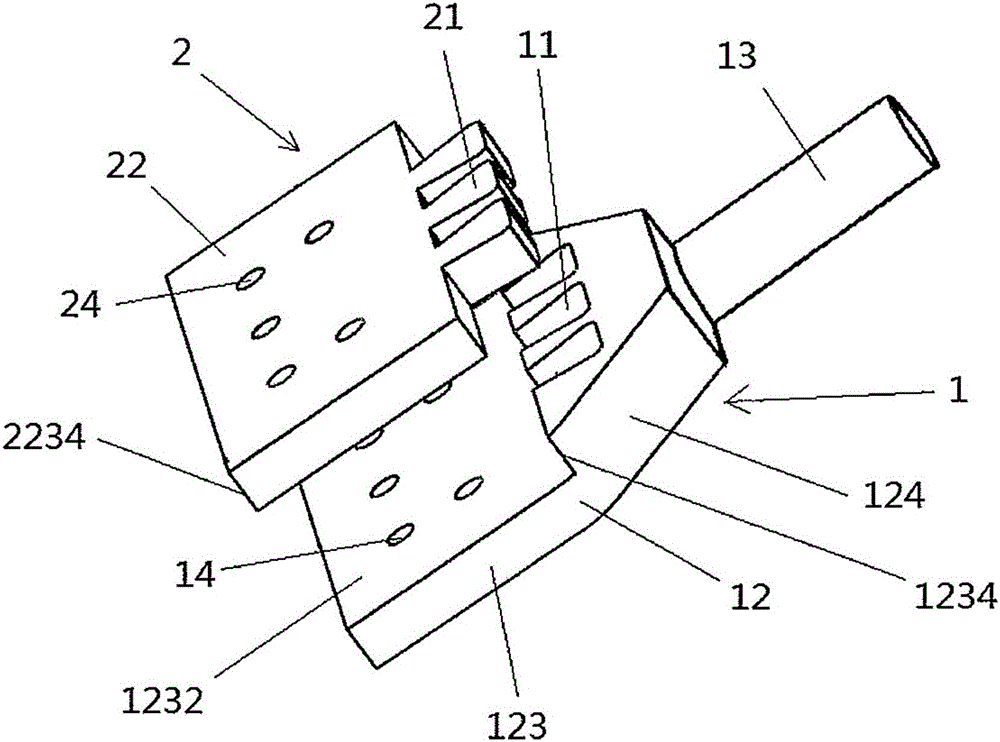 Clamping device for clamping test piece and use method of clamping device