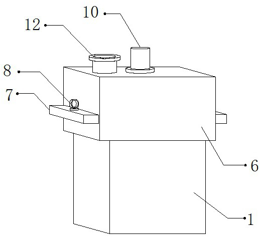 Dye filtering device for textile production