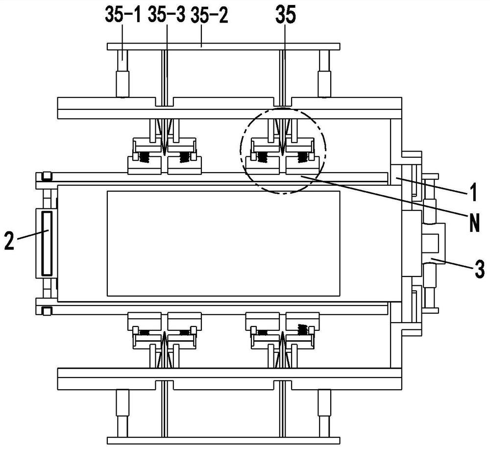 A high-efficiency slitting device and slitting method for blister film