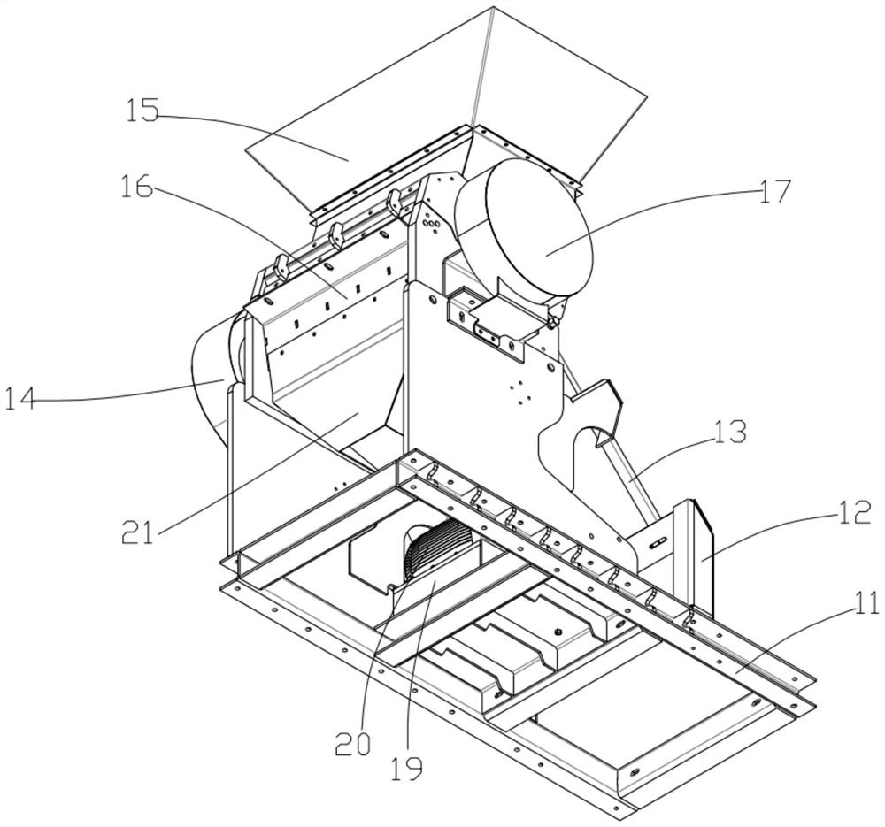 Feed crushing device