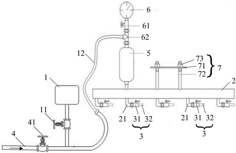 Lubricator used for reciprocating plunger pump and use method of lubricator