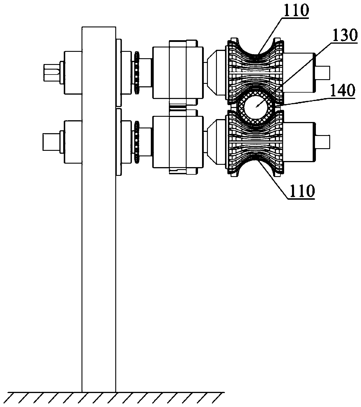 Casing feeding device and casing shrinking device with casing feeding device