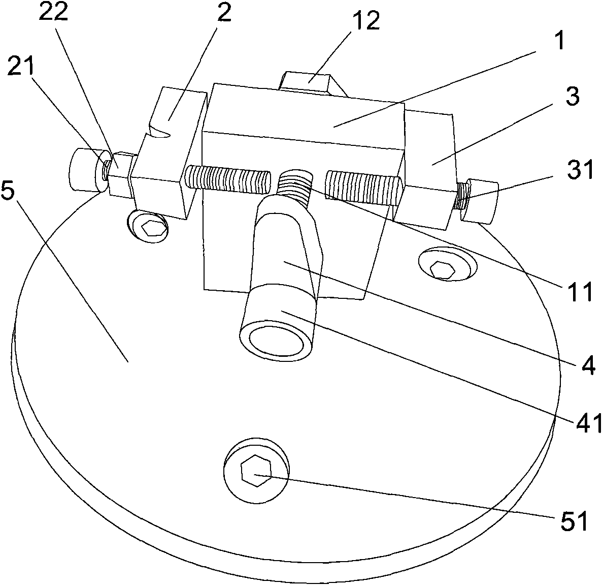 Pipe fixing device