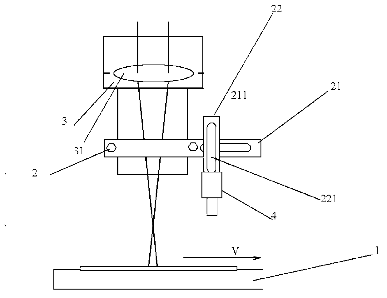 Laser machining device based on ultrasonic location and machining method