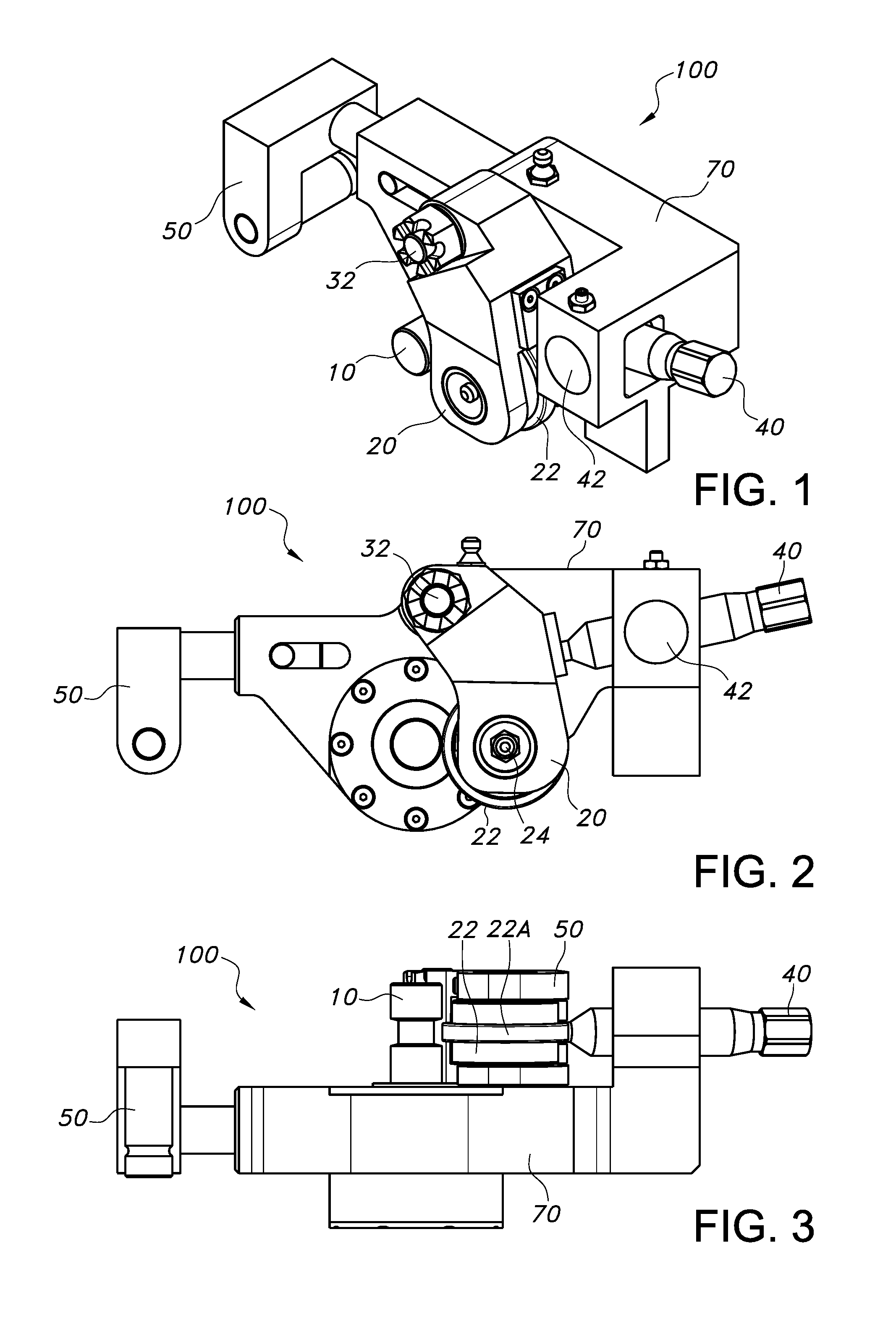 Pipe grooving device