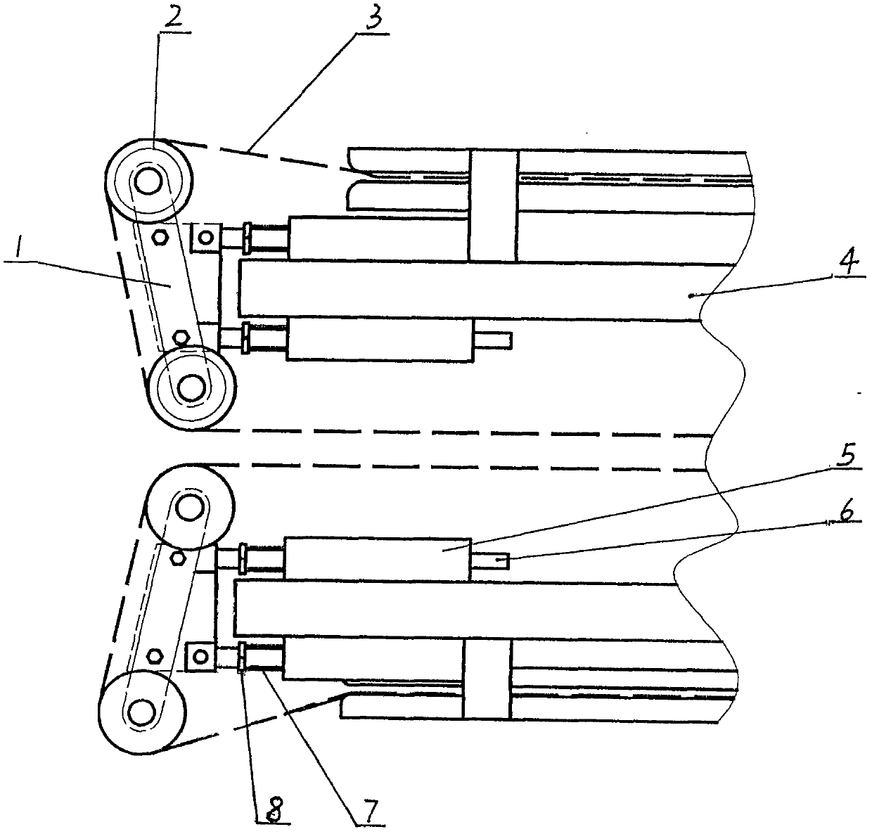 Tensioning mechanism for seedling clamping convey chain