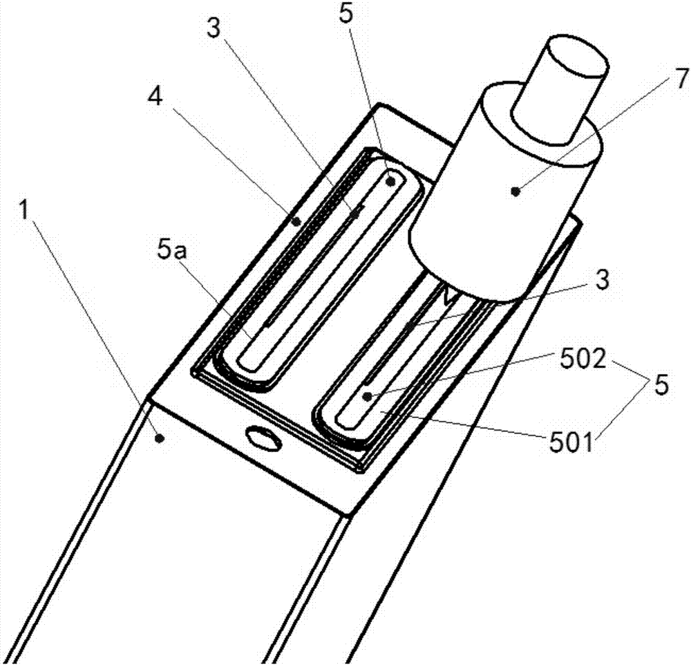 Connecting structure of lug and pole and connecting method