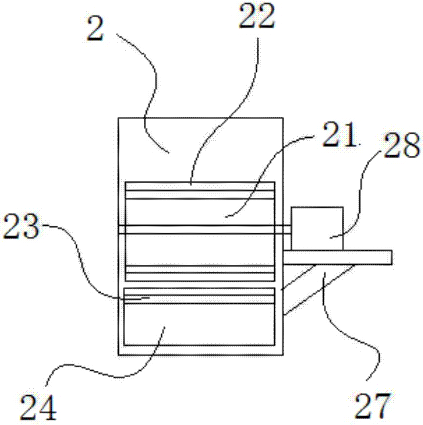 Waste plastic bottle label separation system and application thereof