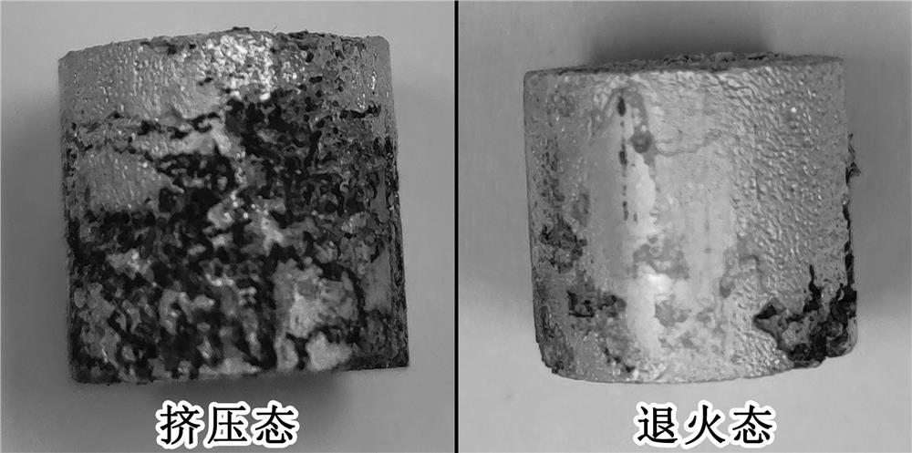 A kind of magnesium alloy containing trace amount of ytterbium and preparation method thereof