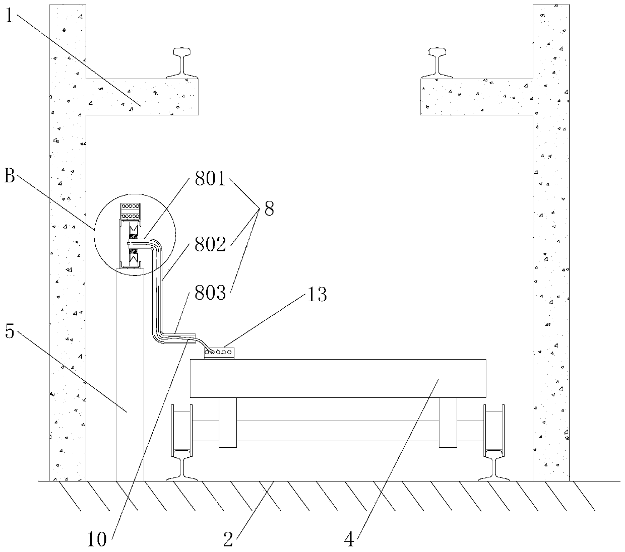 Lifting type circulating transportation device