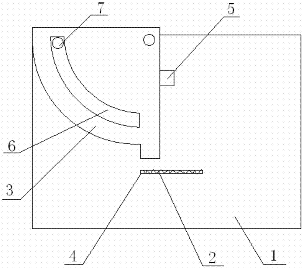 Angle-adjustable wood sawing device