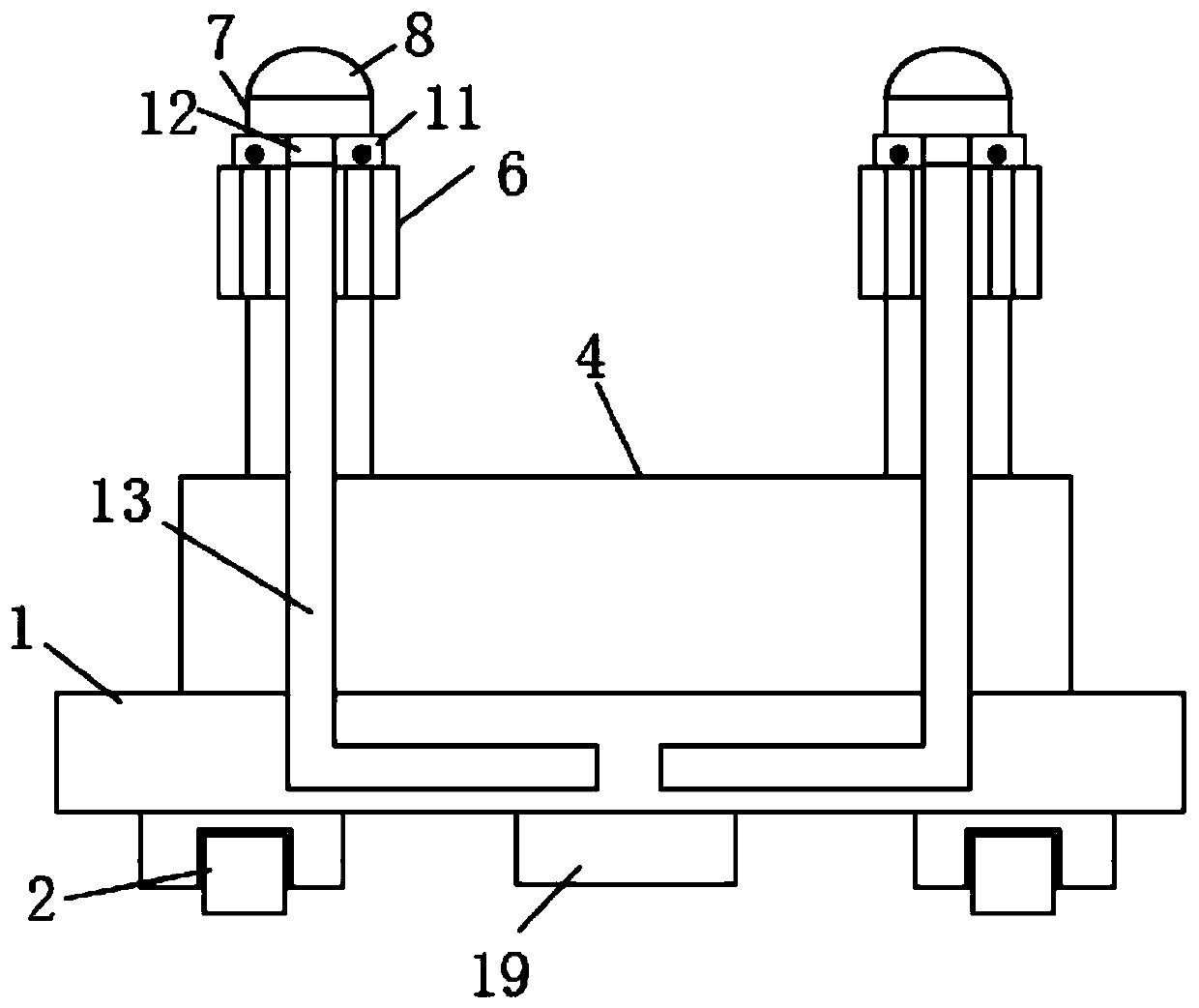 A handling machine with a rotatable manipulator