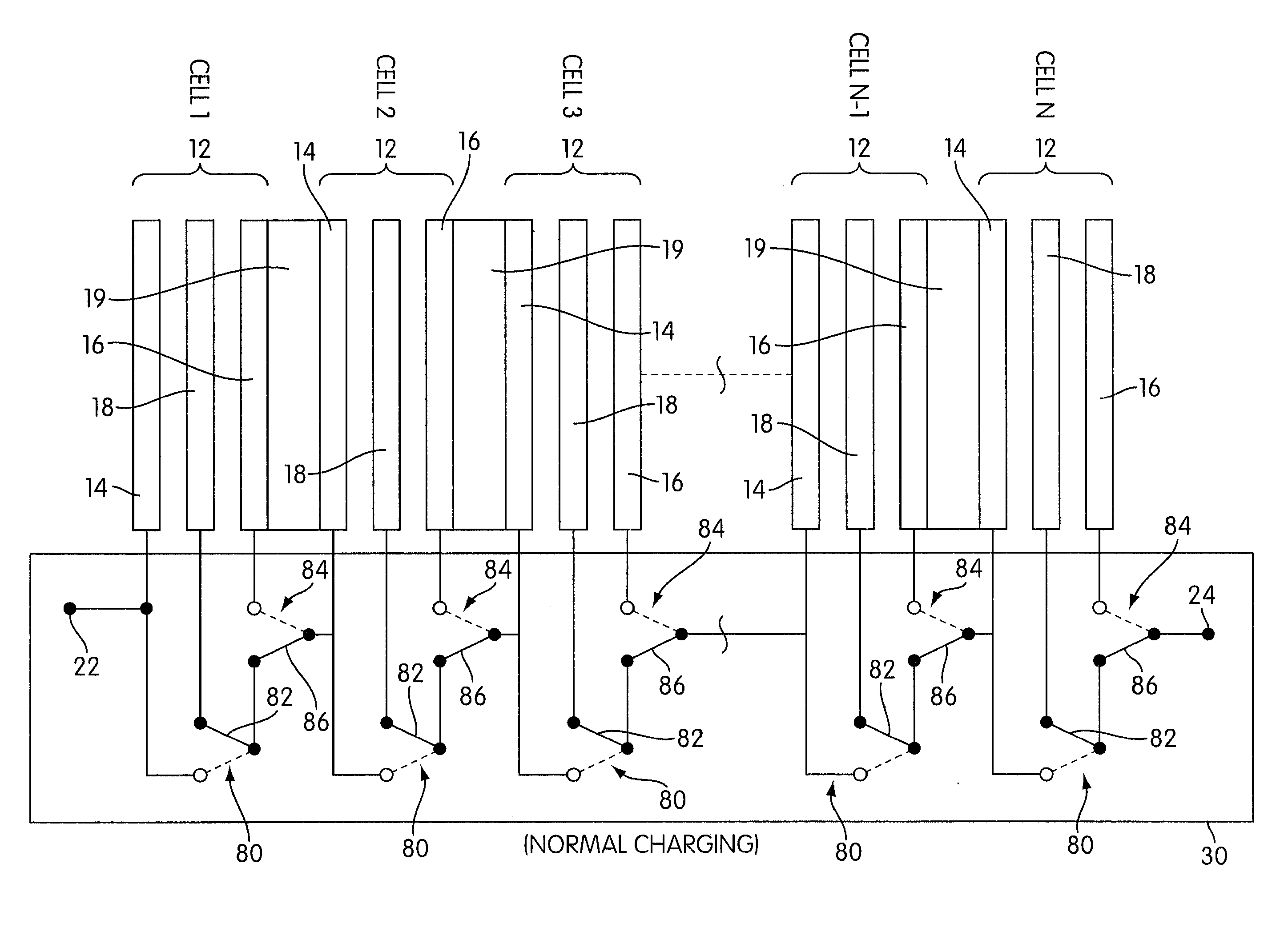 Rechargeable electrochemical cell system with a charging electrode charge/discharge mode switching in the cells