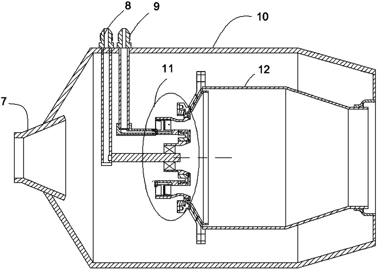 A low-emission combustor with main combustion stage vane opening and oil injection