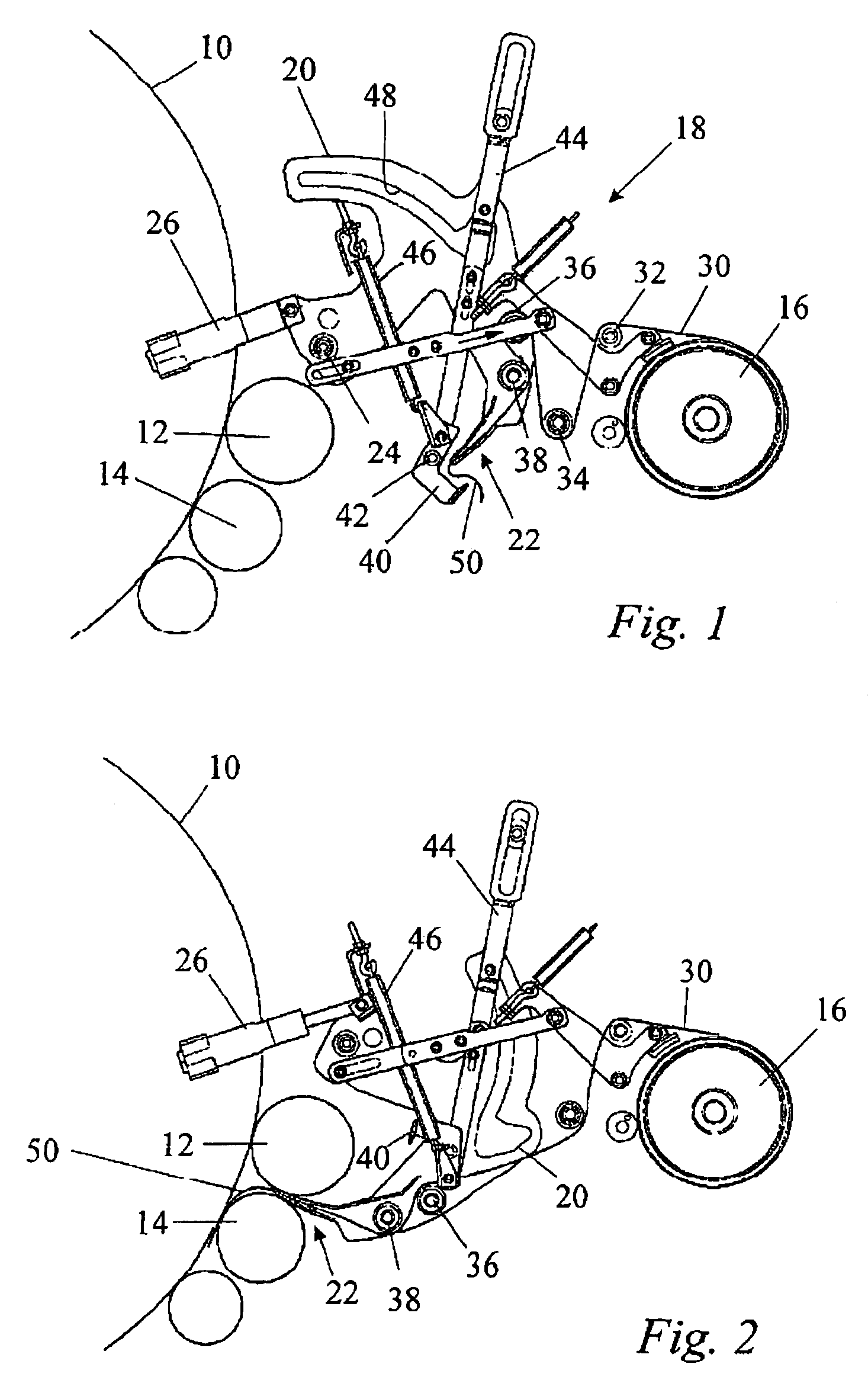 Bale wrapping apparatus