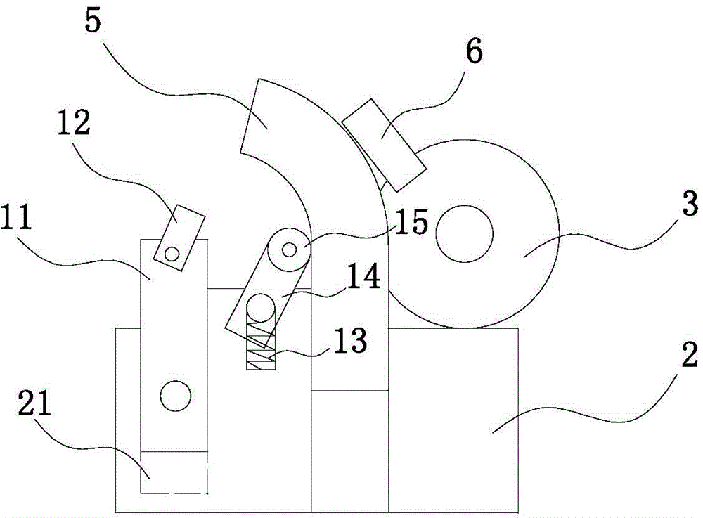Metal plate bending device and method based on feedback detection and rolling bending