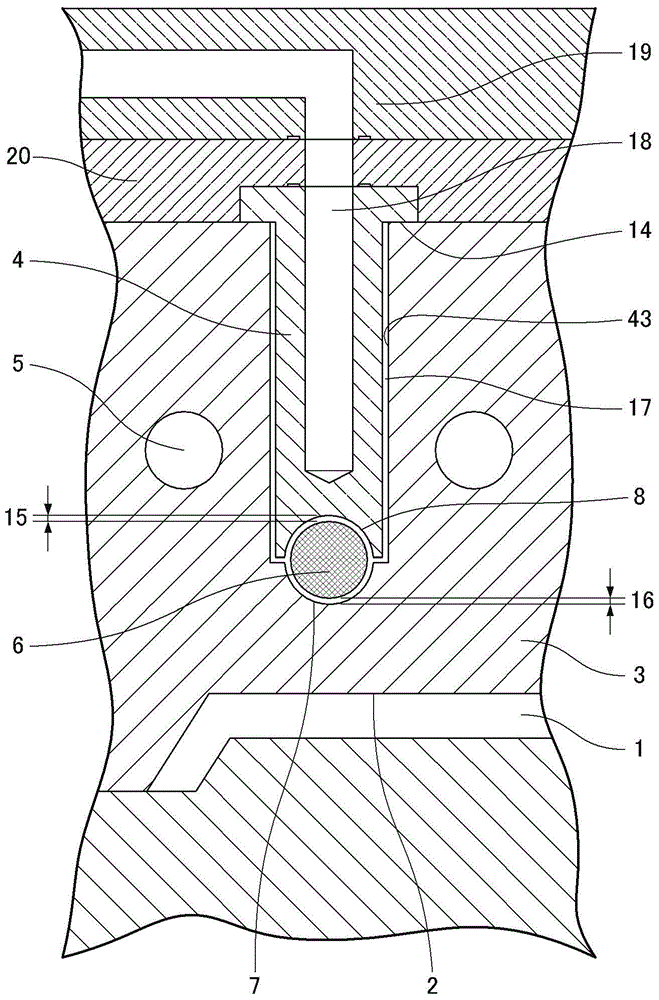 Mold for injection molding and injection molding method