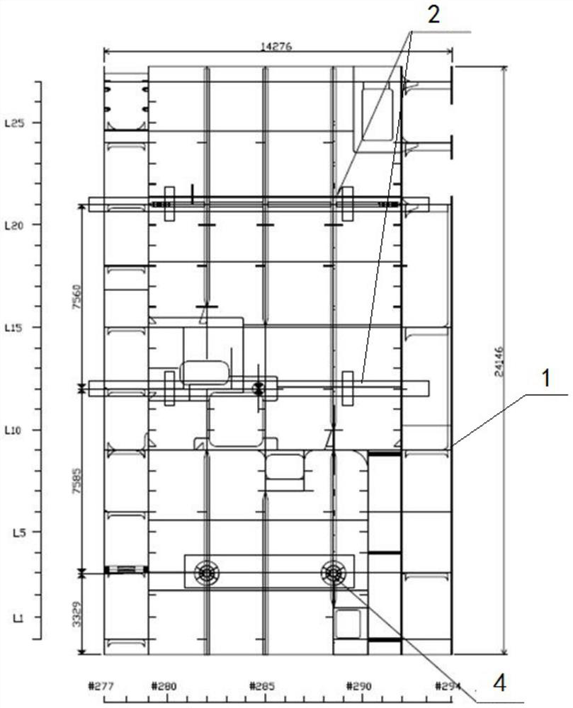 Shelving and transporting method for special sections of dual-fuel large container ship