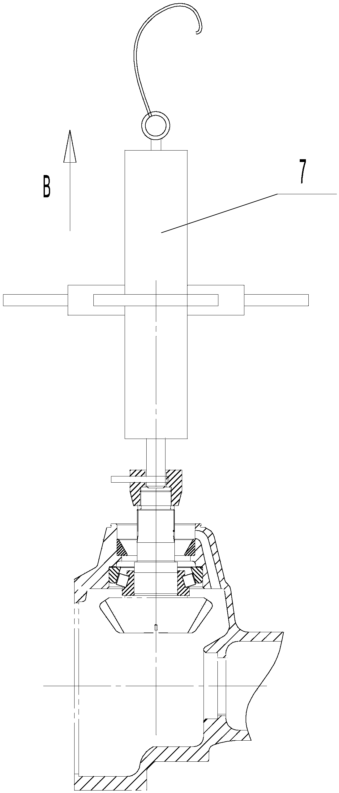 Method for adjusting axial endplay gap of closed main reducer driving gear