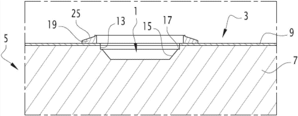 Method for repairing the inner surface of a nuclear reactor shroud, shroud obtained by said method