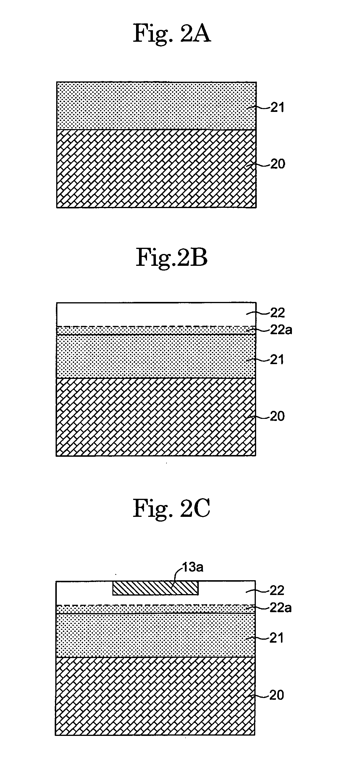 Semiconductor device having a gettering layer
