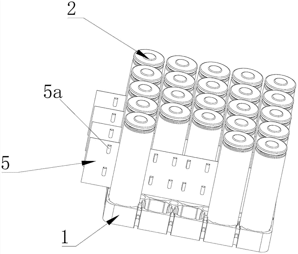 Large capacity battery with heat sink
