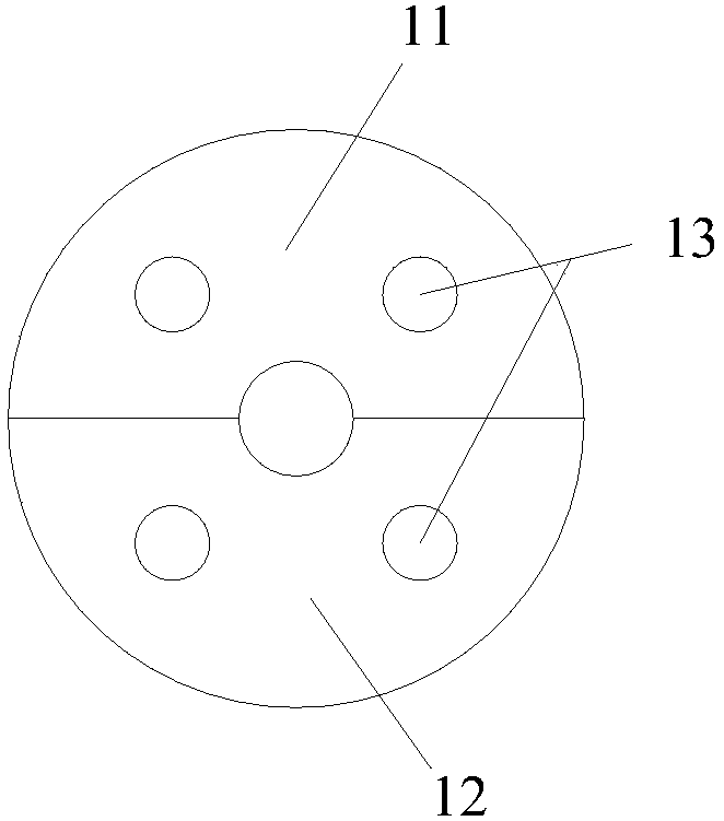 Labyrinth seal device