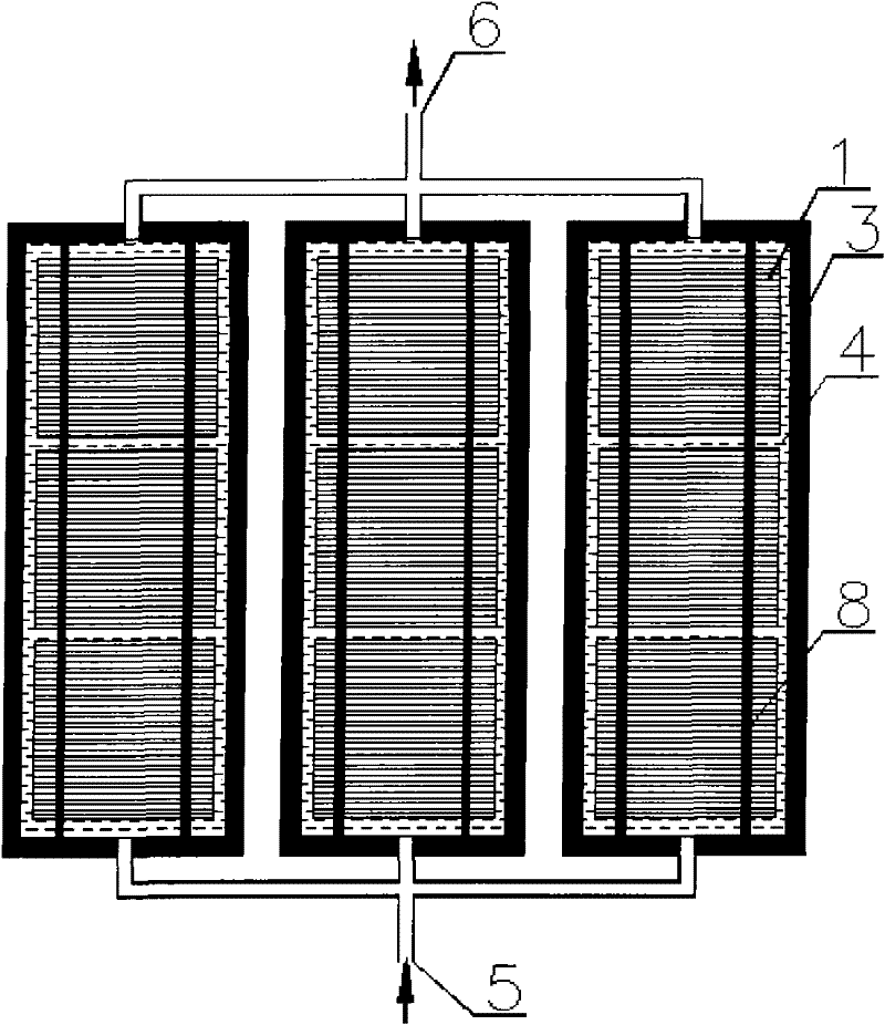Liquid-immersed flat plate photovoltaic component
