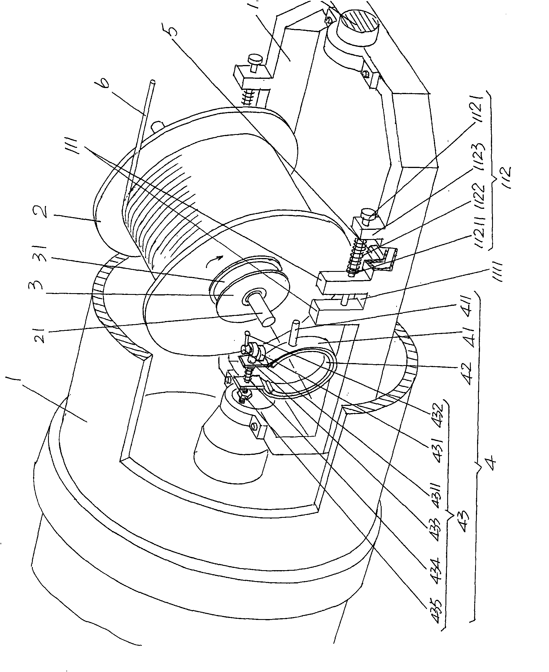 Conducting wire tension adjusting device of stranding machine