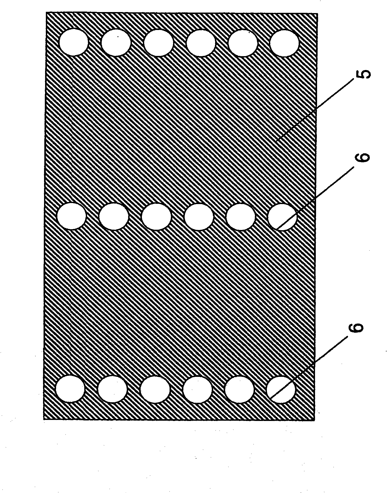 Device for storing electrical energy