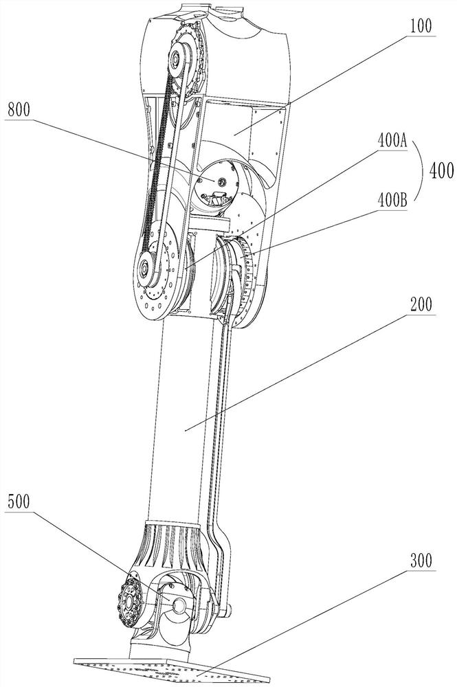Bionic robot and leg structure thereof