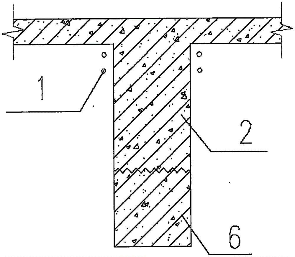Technology for reduction of beam section height by use of unbonded steel strand prestress